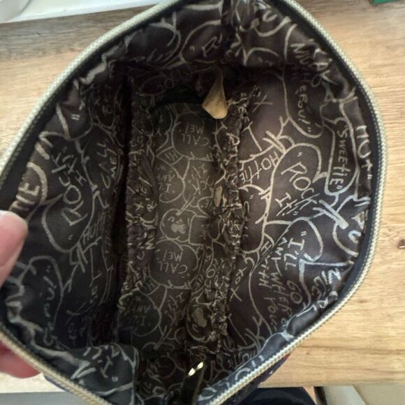 Betsy Johnson patriotic dog red white and blue printed makeup case cosmetic case - Picture 5 of 7